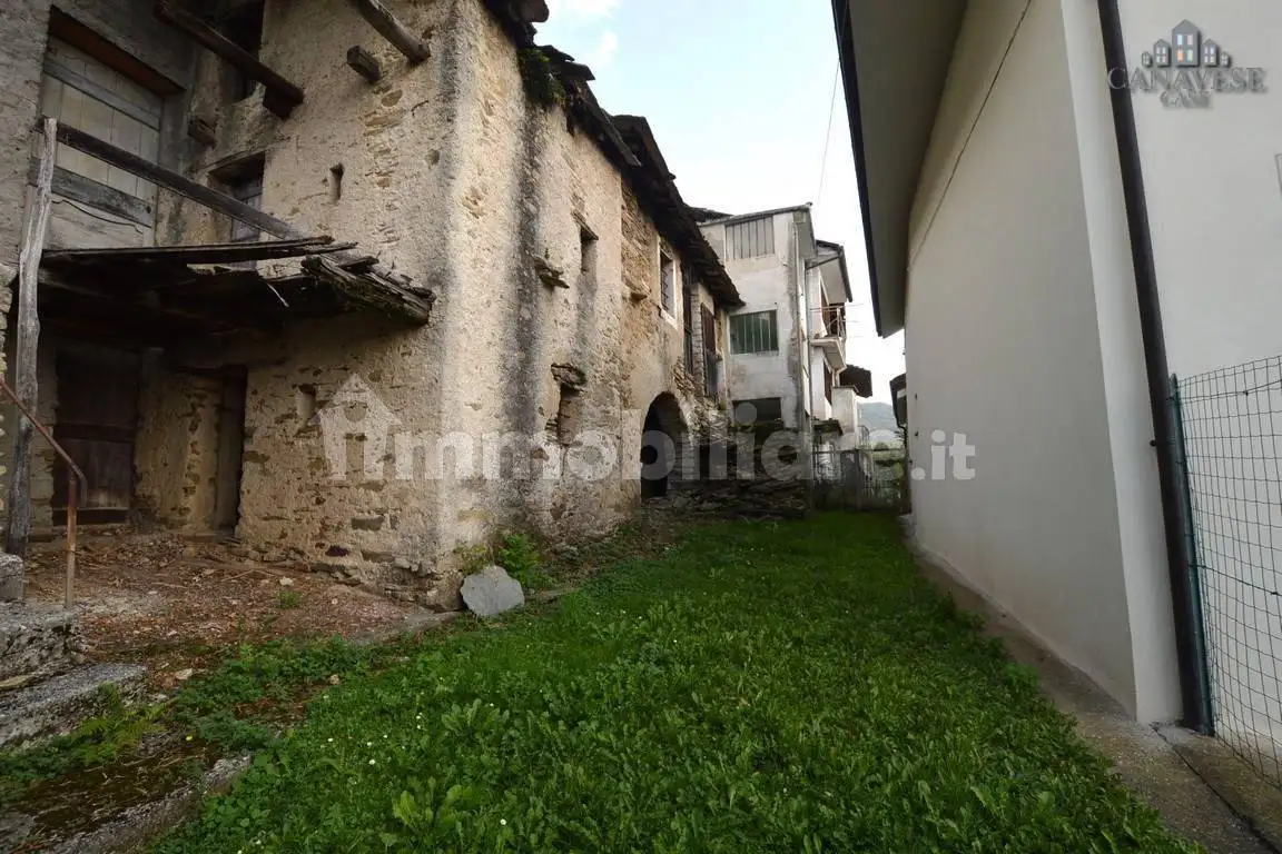 Rustico - Casale in vendita a Castelnuovo Nigra
