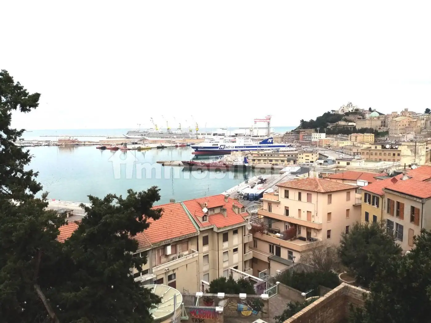 Appartamento in vendita a Ancona