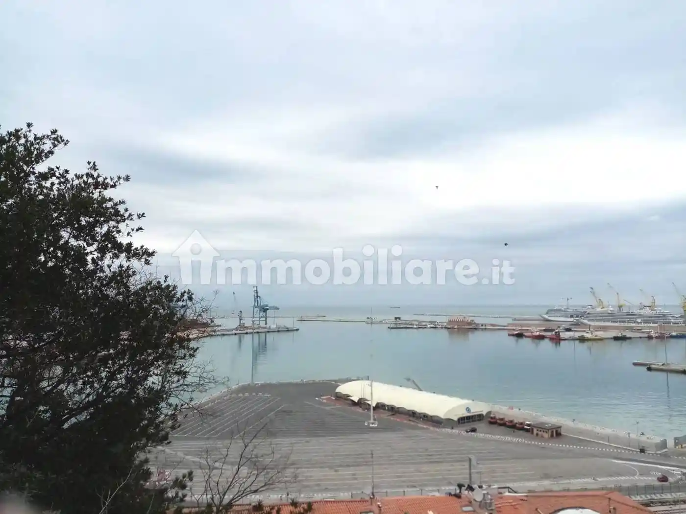 Trilocale piazza San Marco, Capodimonte, Ancona - foto 4