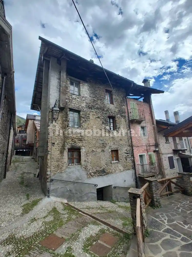 Casa indipendente in vendita a Ponte di Legno