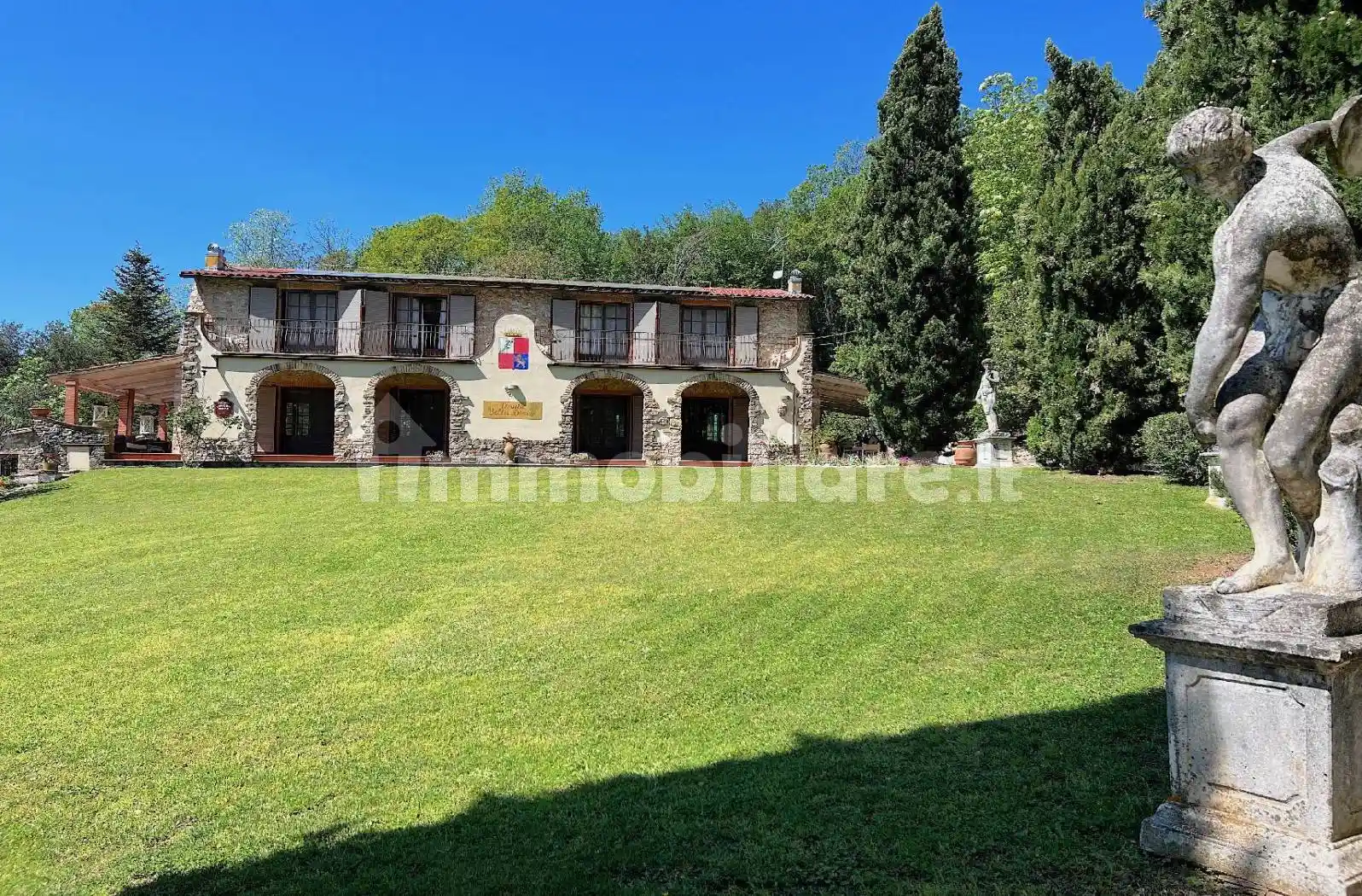 Villa in vendita a Lucca