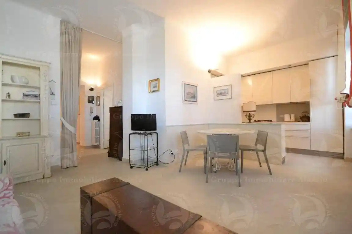 Bilocale piazza Frati Capuccini, Borgo Coscia, Alassio - foto 3