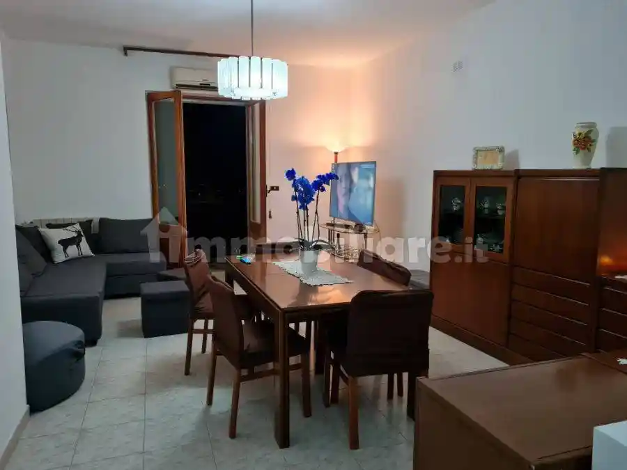 Appartamento ottimo stato, quarto piano, Ravagnese, Reggio Calabria - foto 3
