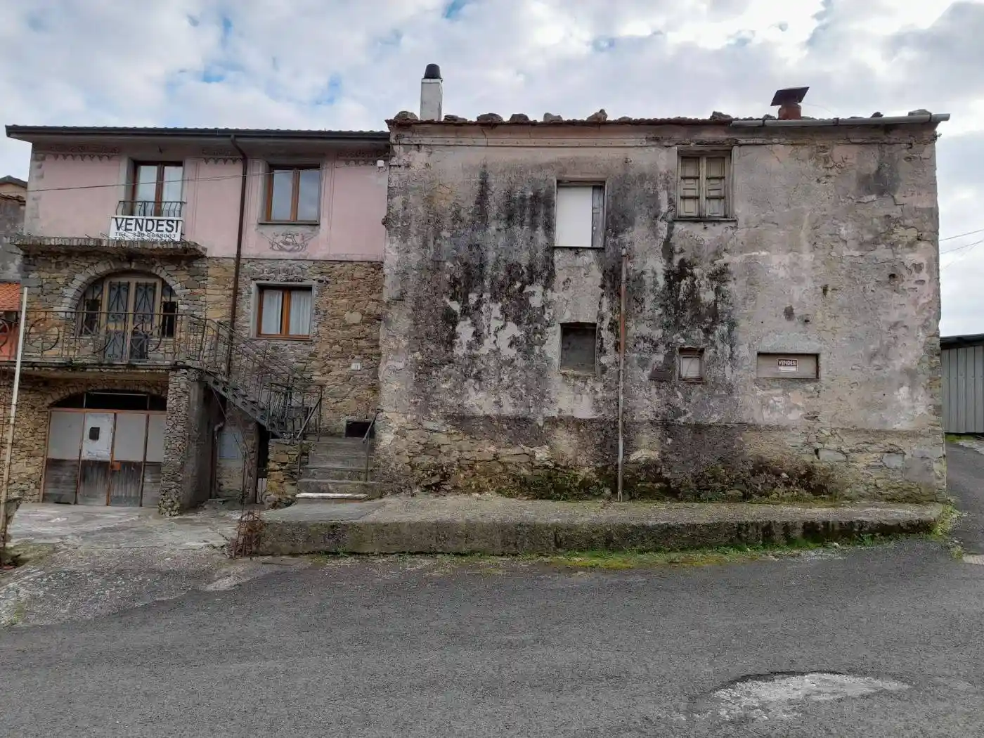 Casa indipendente in vendita a Podenzana
