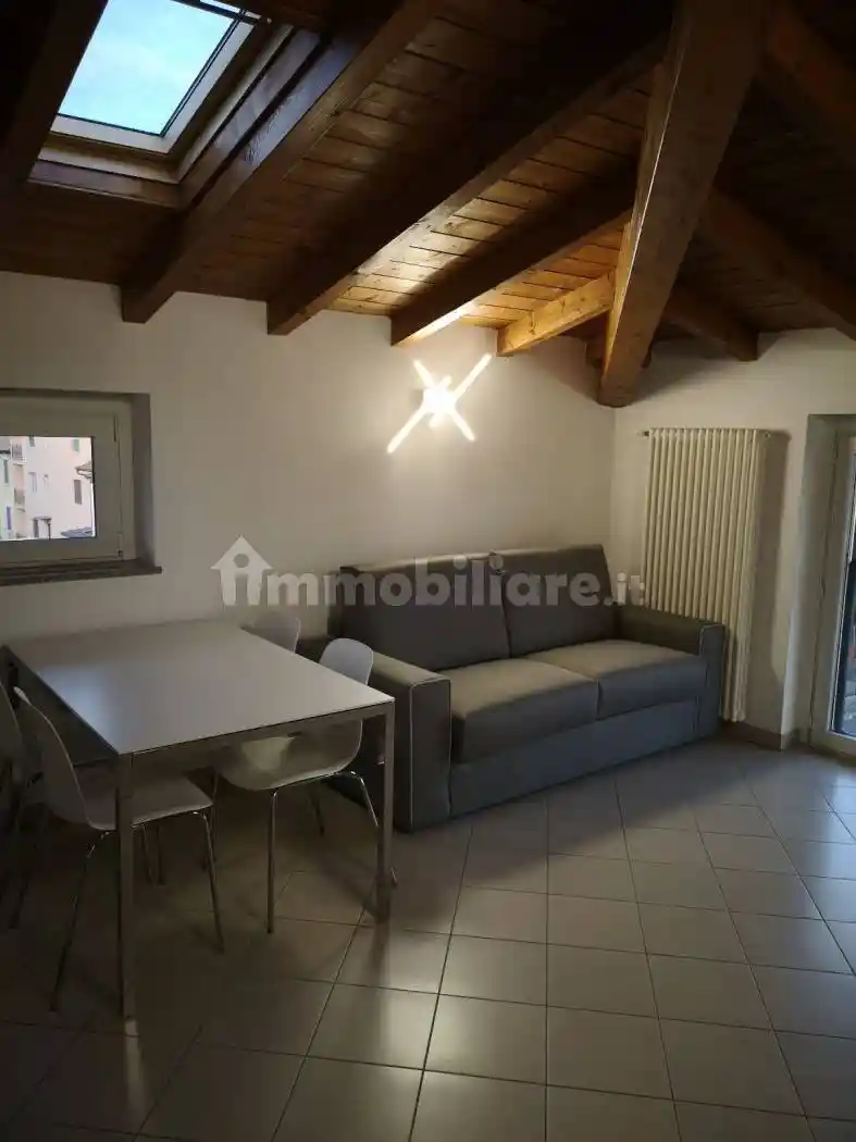 Bilocale via del Bacino 14, Bizzozzero, Varese - foto 5