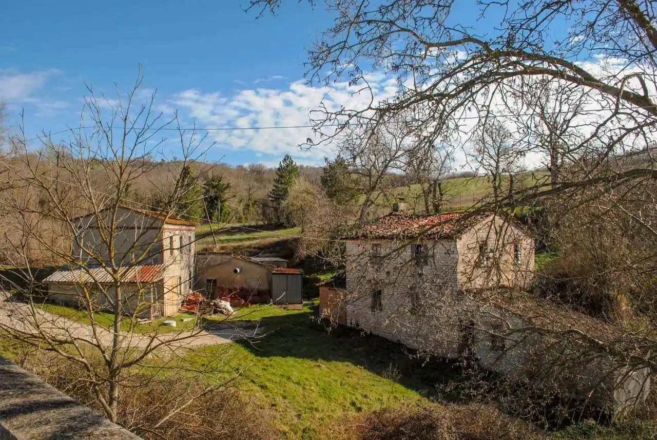 Rustico - Casale in vendita a Cagli