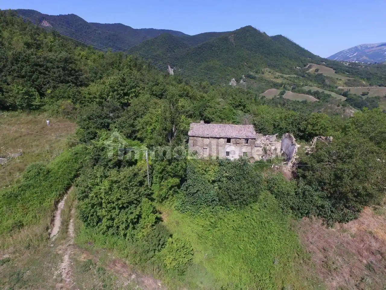 Rustico - Casale in vendita a Cantiano