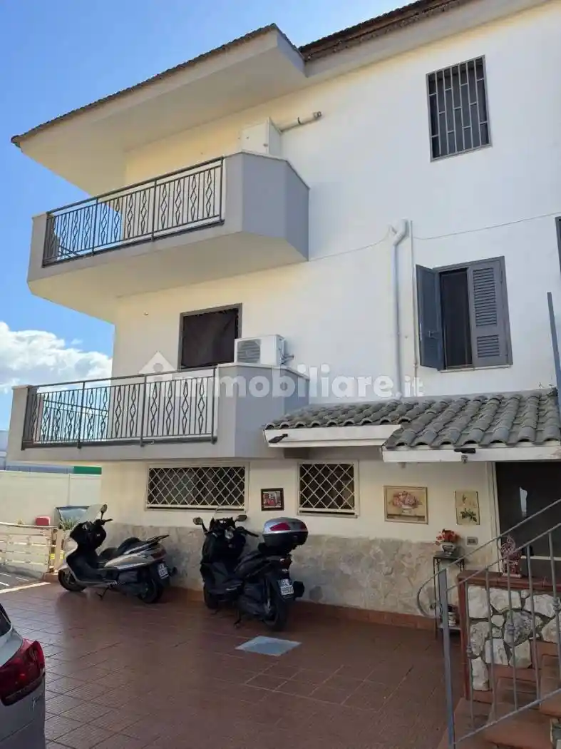Villa in vendita a Giugliano in Campania