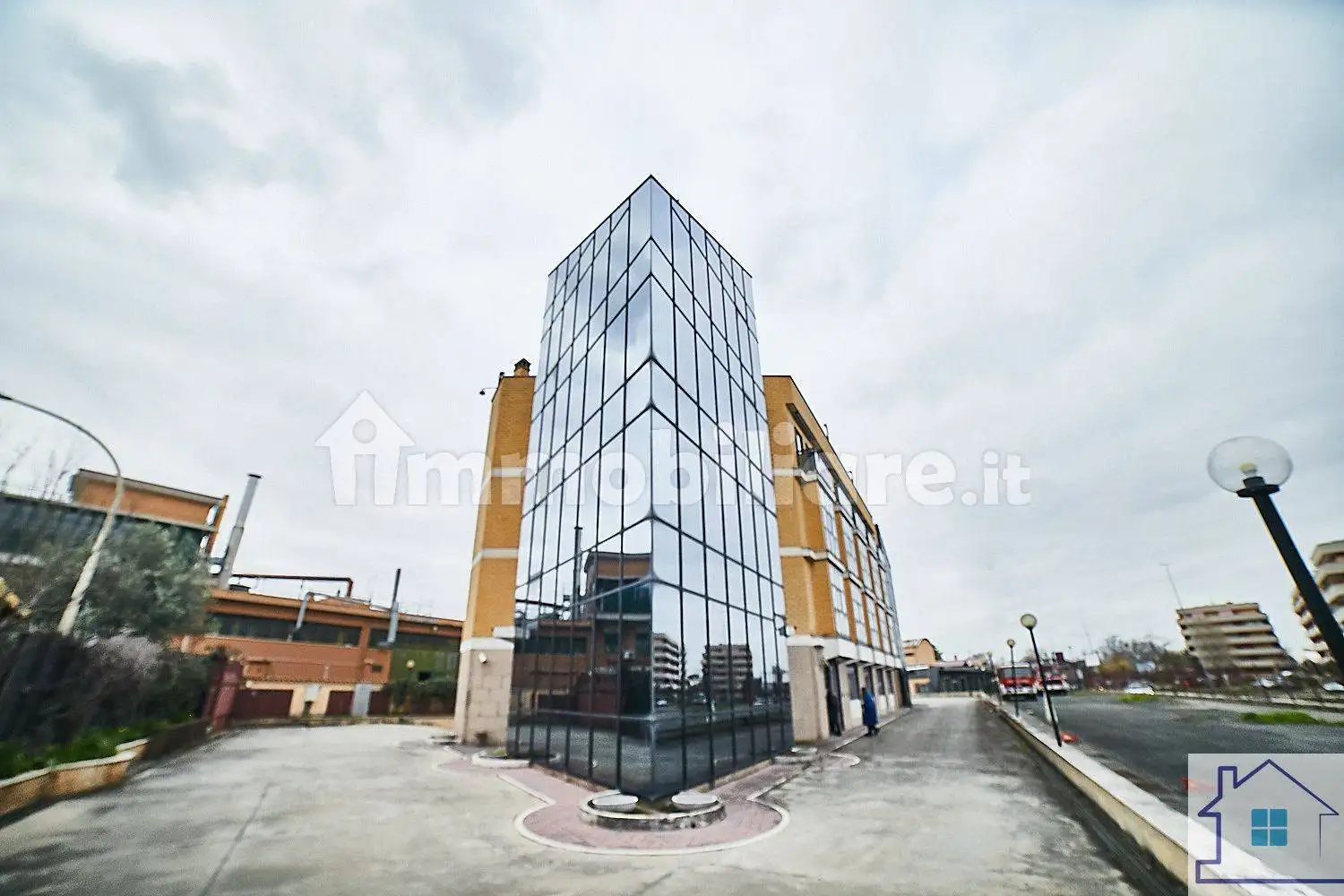 Palazzo - Edificio in affitto a Roma