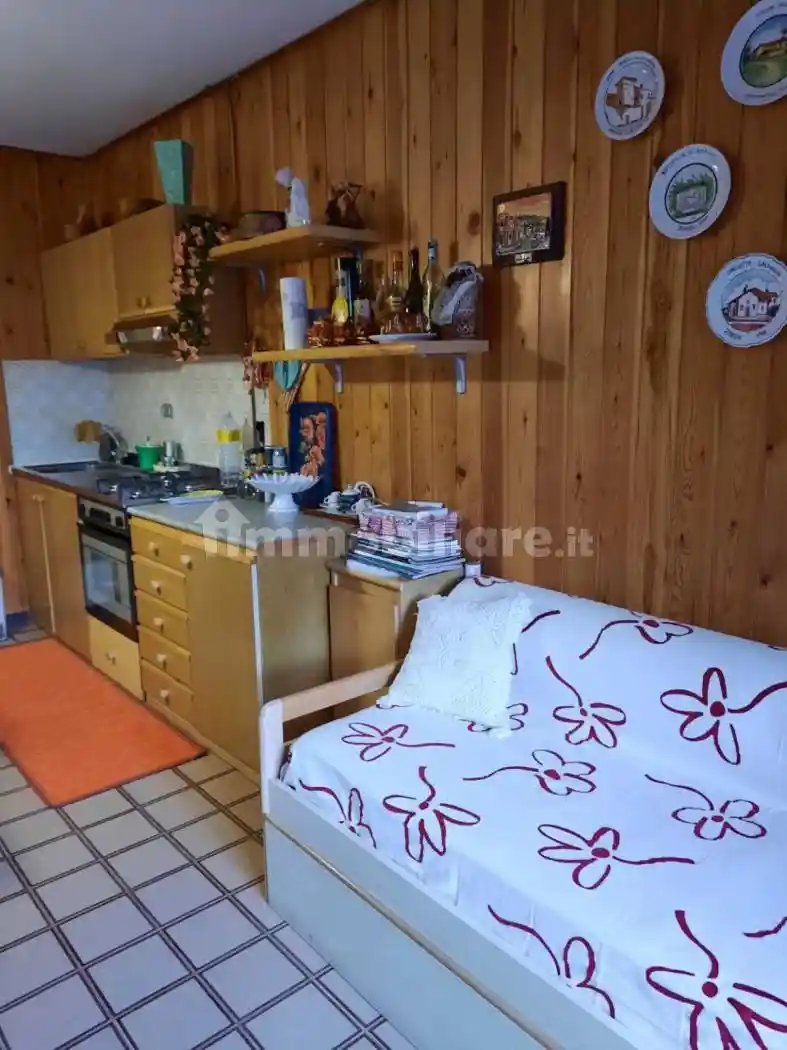 Appartamento in vendita a Oltre il Colle