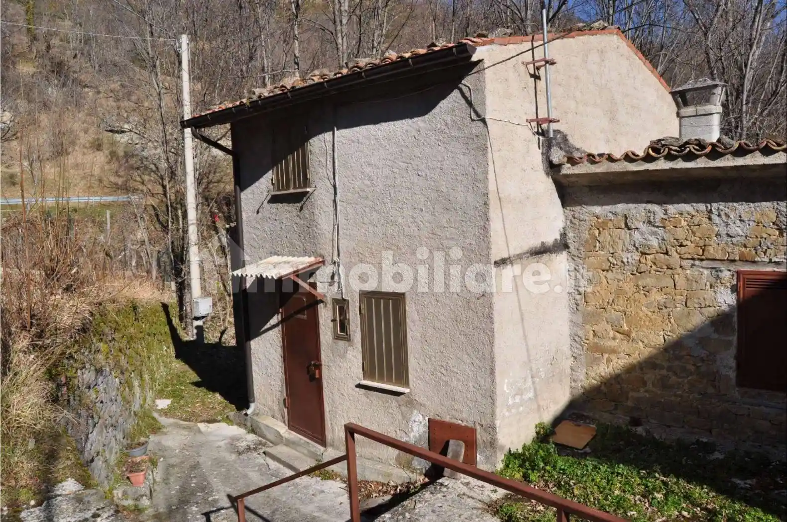 Casa indipendente in vendita a Crognaleto