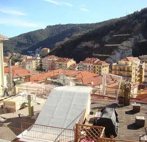 Appartamento in affitto a Noli