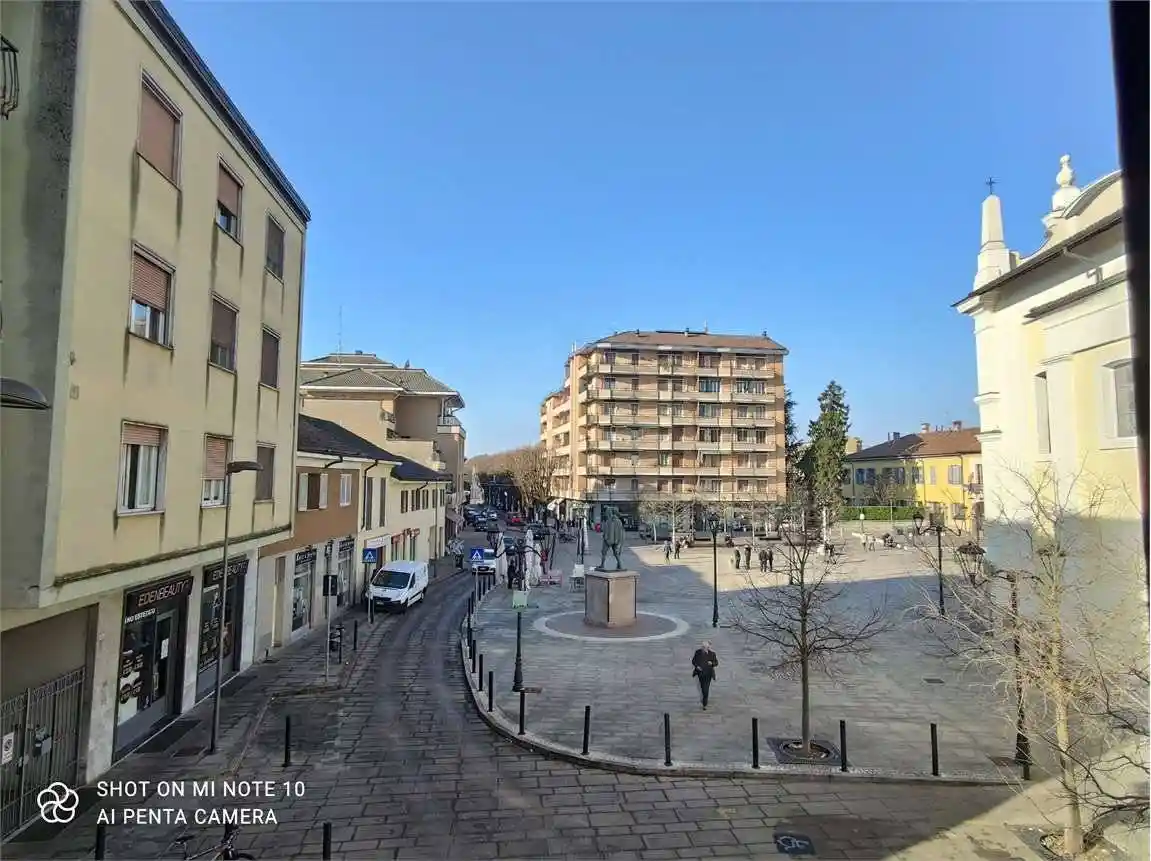 Casa indipendente in vendita a Locate di Triulzi