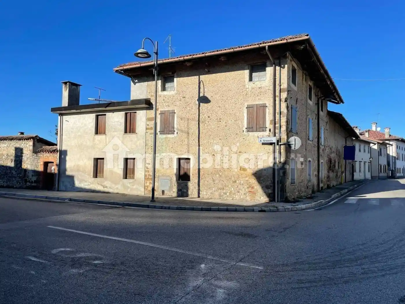 Rustico - Casale in vendita a Manzano