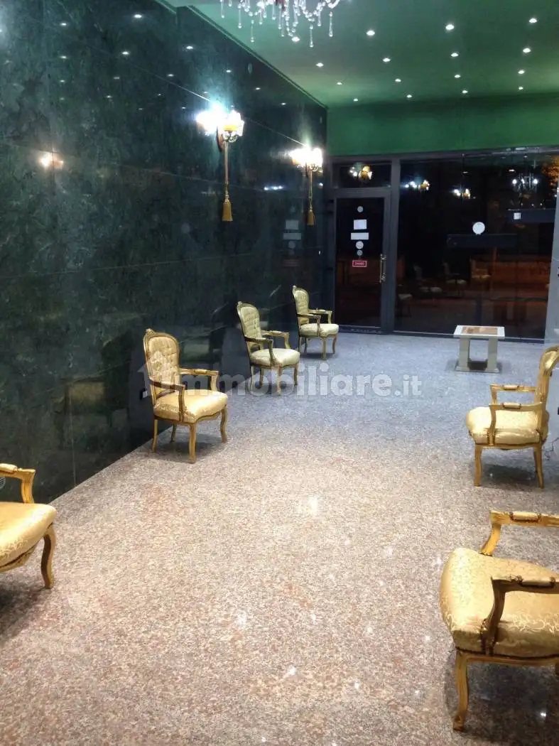 Palazzo - Edificio in vendita a Giugliano in Campania