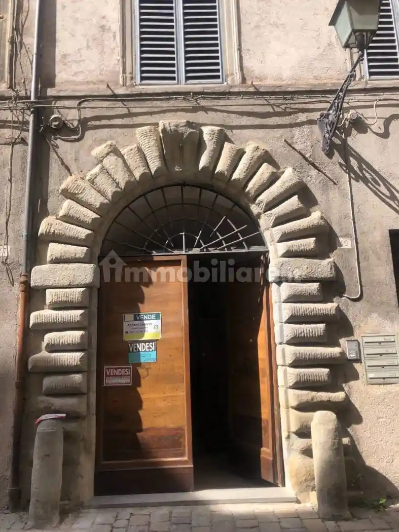 Palazzo - Edificio in vendita a Pergola