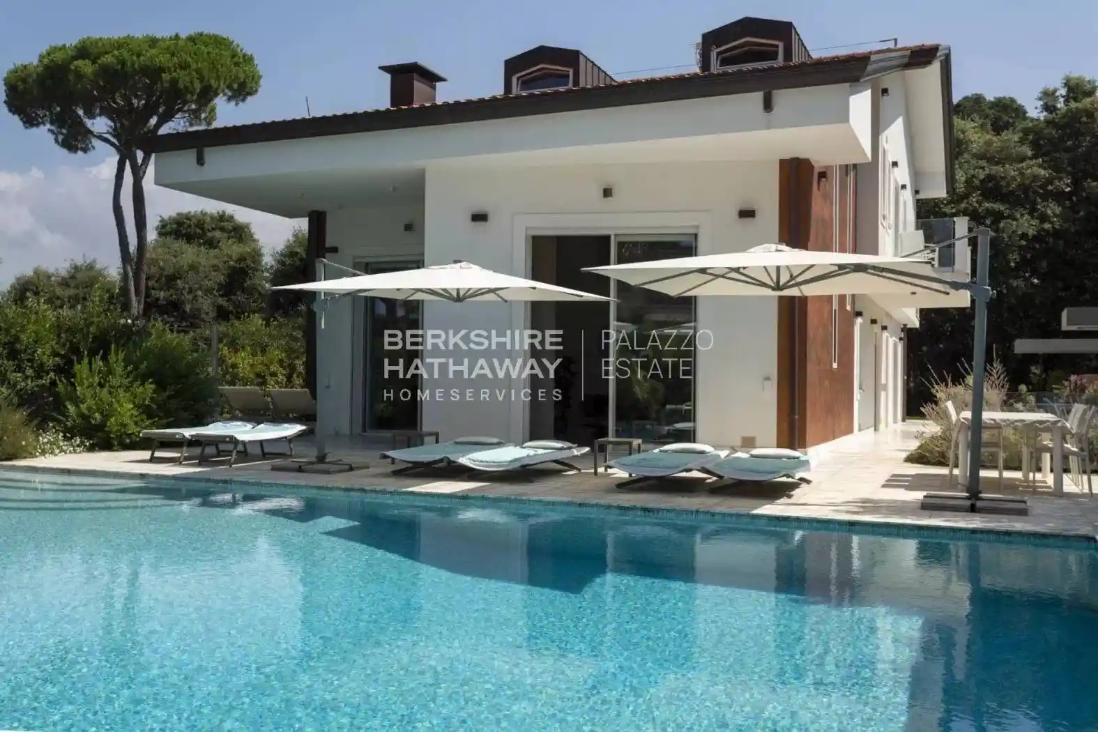 Villa in vendita a Pietrasanta