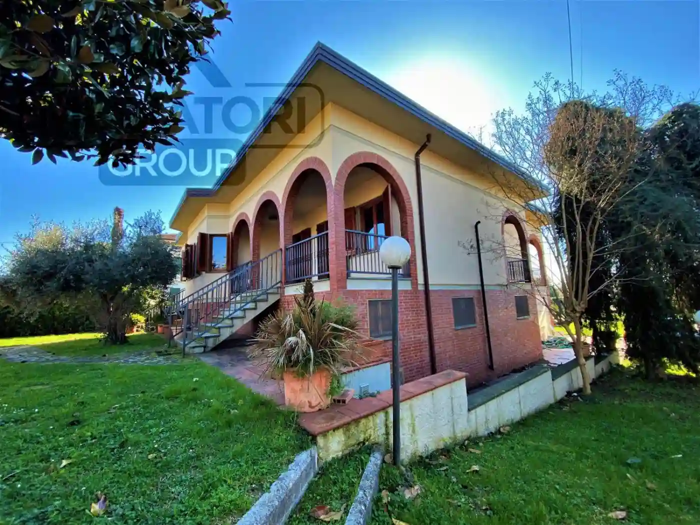Villa - foto 2