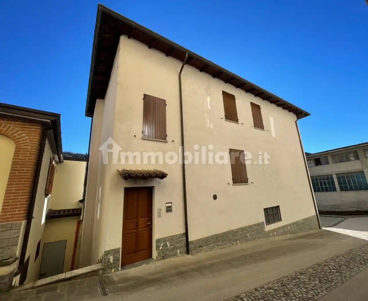 Casa indipendente in vendita a Bobbio