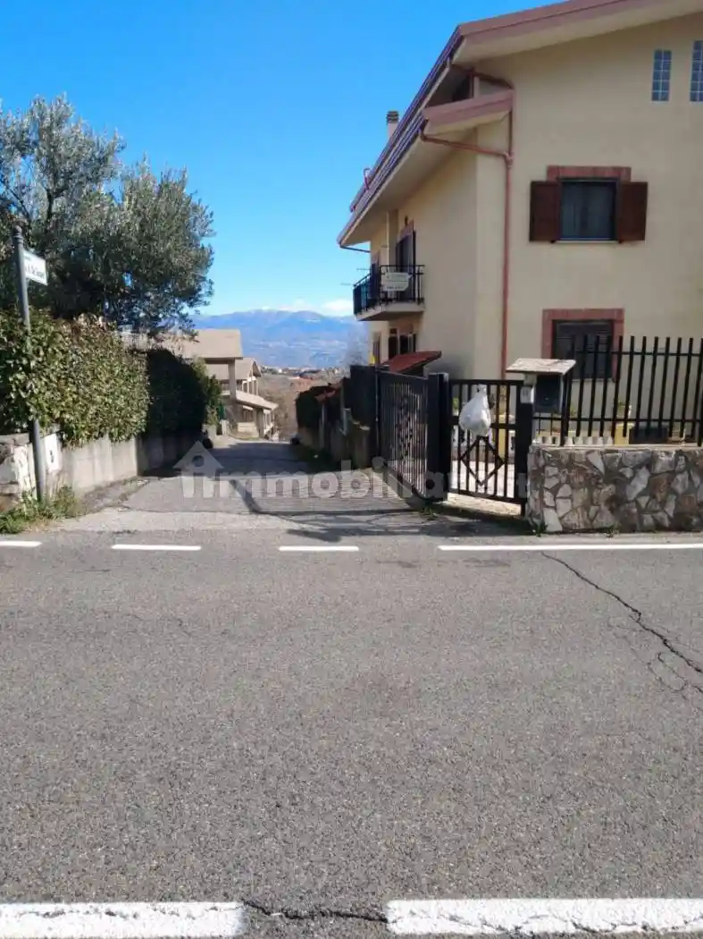 Appartamento in villa via Alcide De Gasperi, Marano Marchesato - foto 4