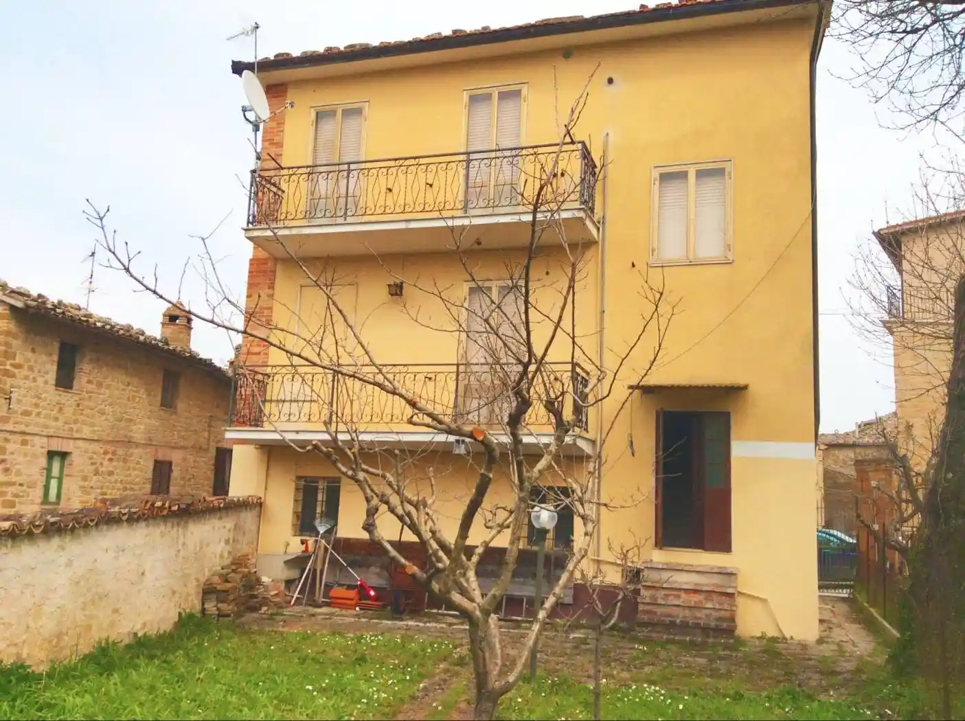 Villa in vendita a San Ginesio