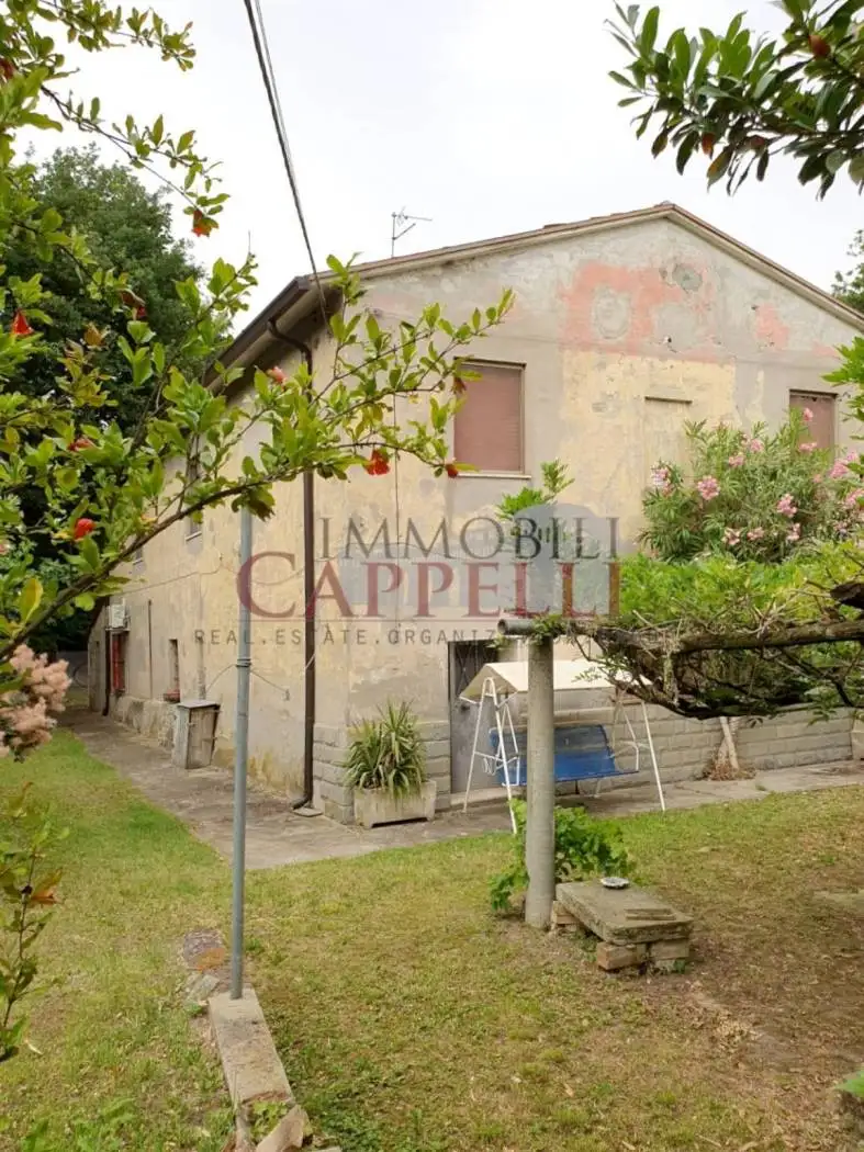 Rustico - Casale in vendita a Forlì