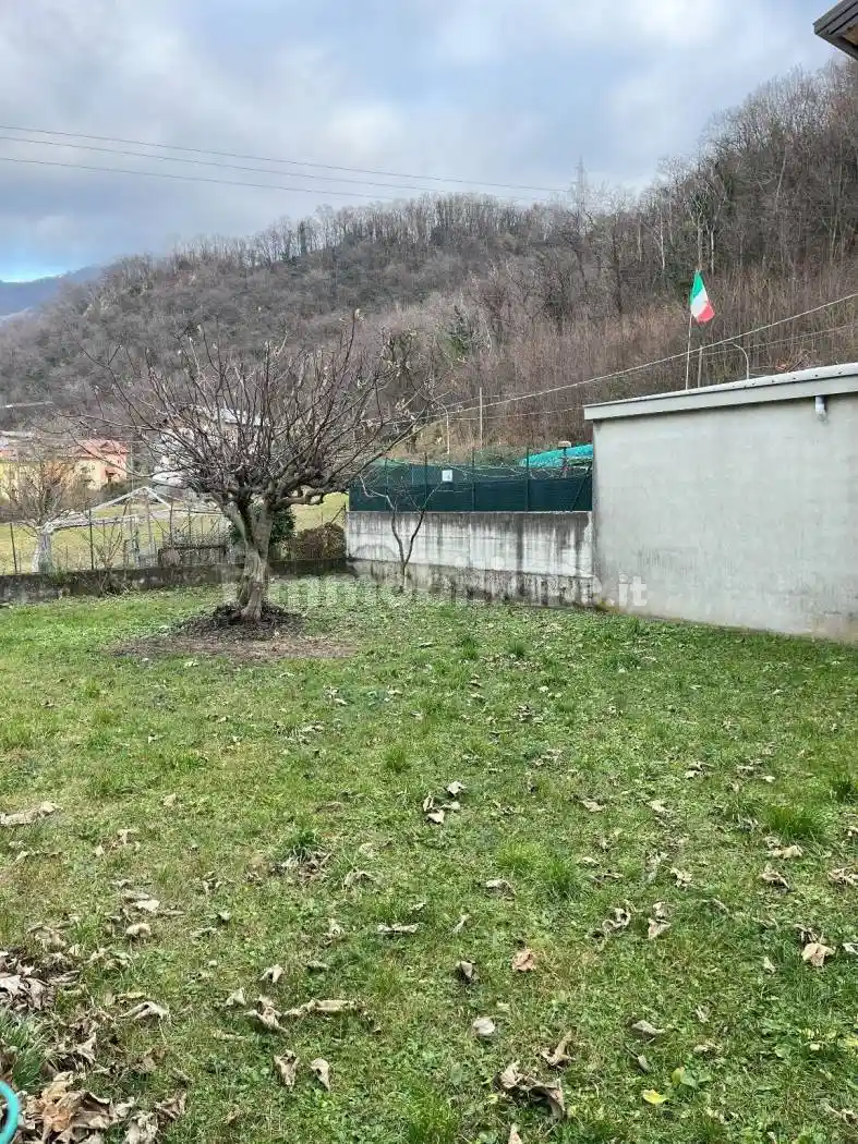 Rustico - Casale in vendita a Calolziocorte