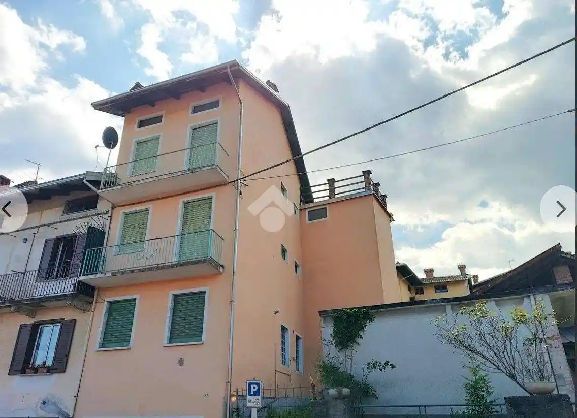 Casa indipendente in vendita a Valdilana