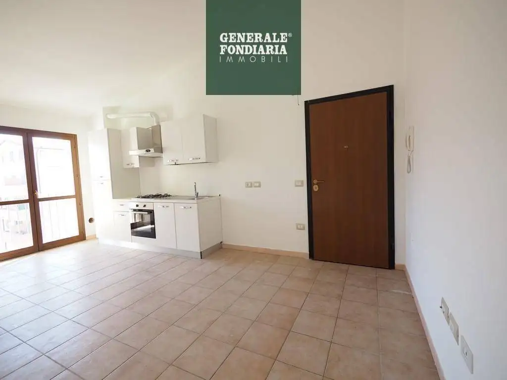 Trilocale ottimo stato, quarto piano, Aulla - foto 2