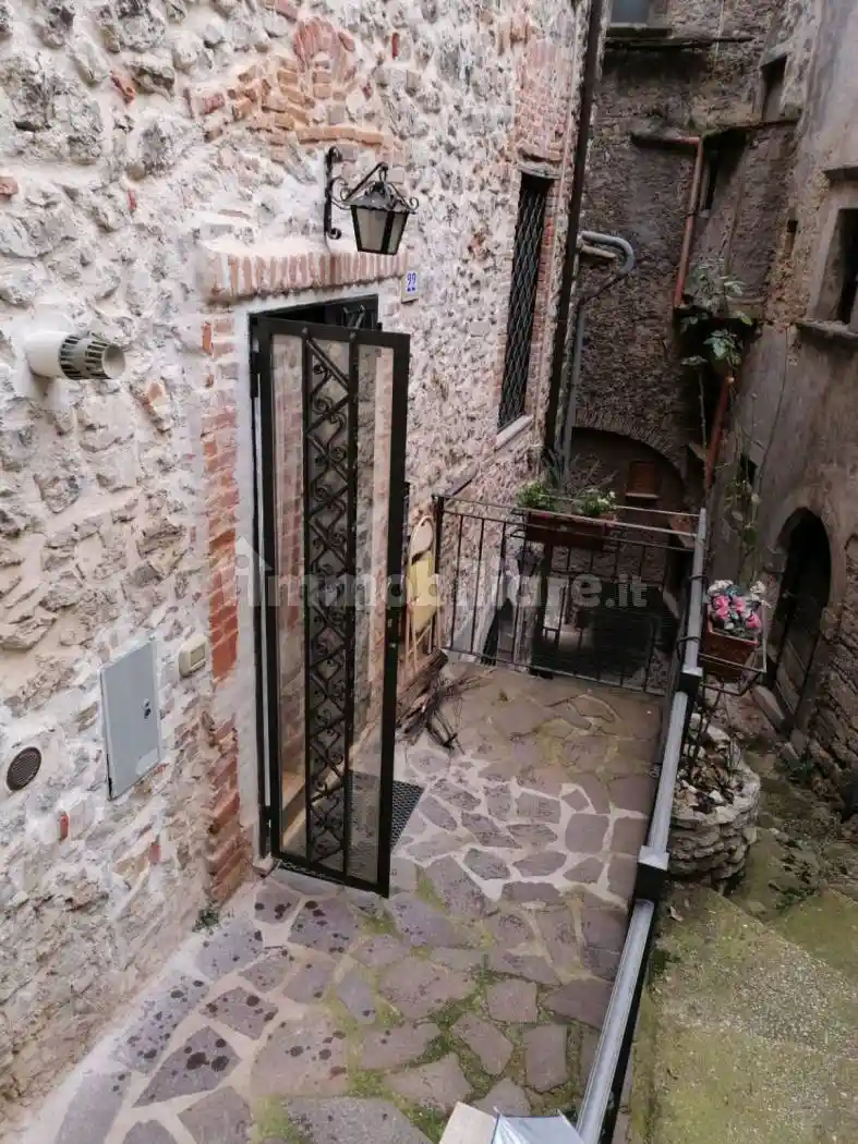 Trilocale Vico 3 Molini 22, Centro, Tagliacozzo - foto 4