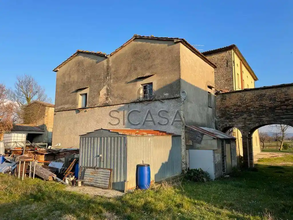 Rustico - Casale in vendita a Città di Castello