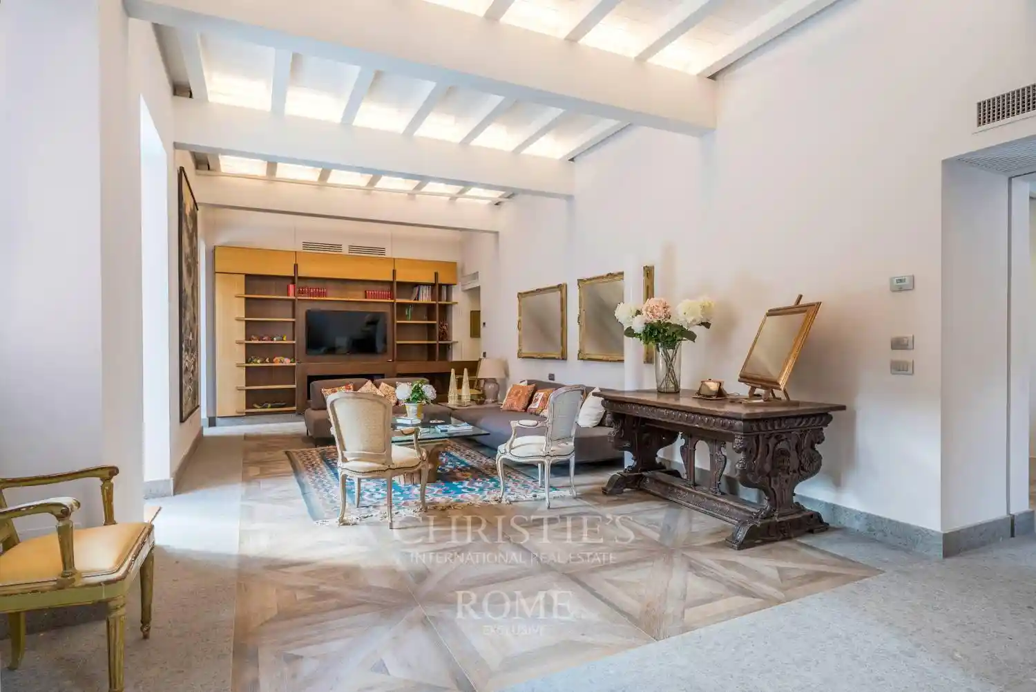 Palazzo - Edificio in vendita a Roma