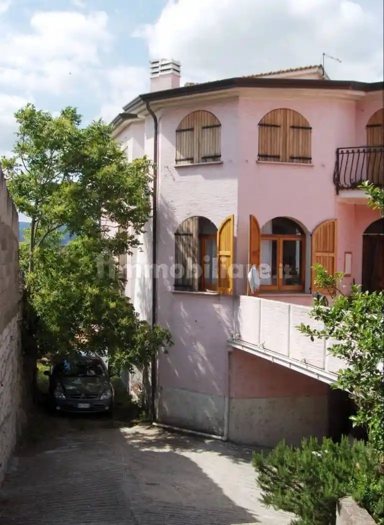 Villa bifamiliare corso Vittorio Emanuele 144, Buddusò - foto 5