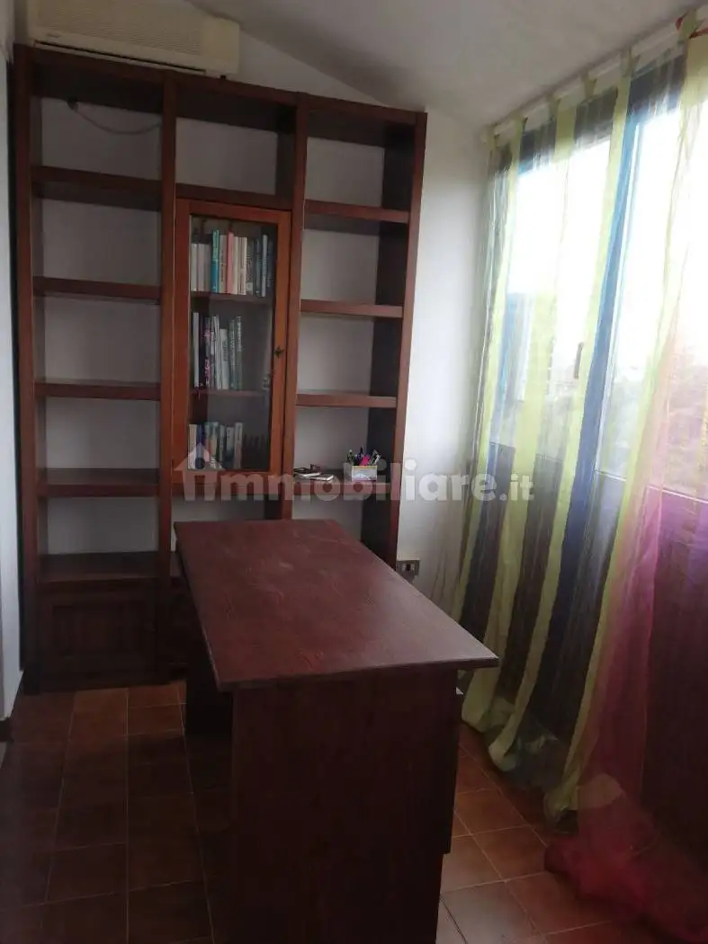 Quadrilocale via Calabria 4, Borore - foto 5