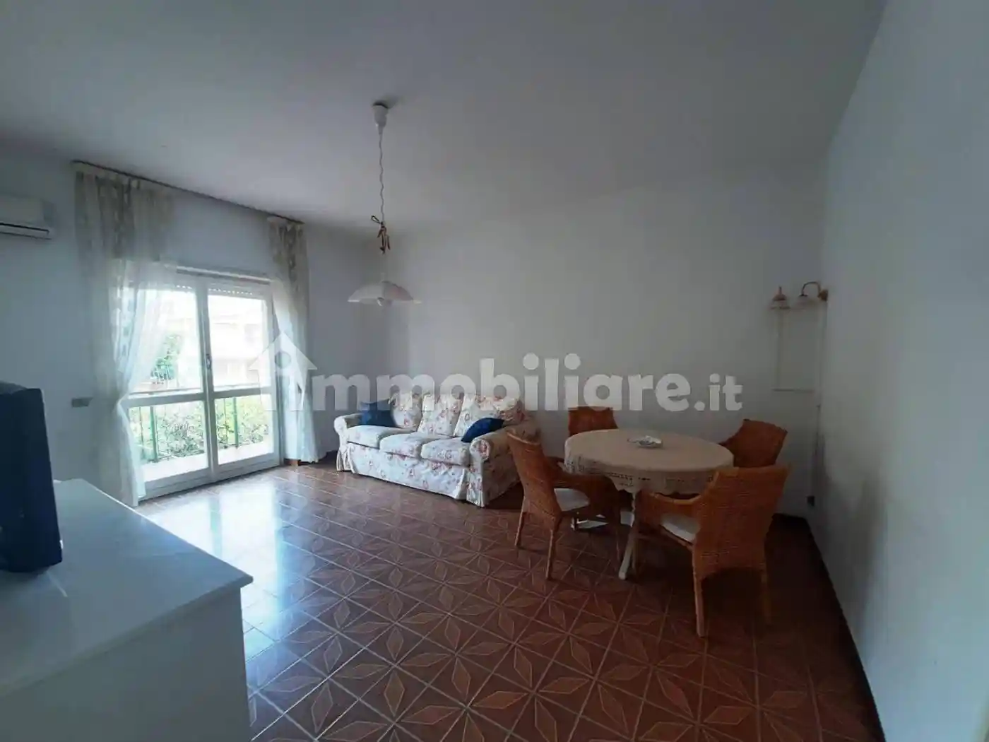 Appartamento in affitto a Ladispoli