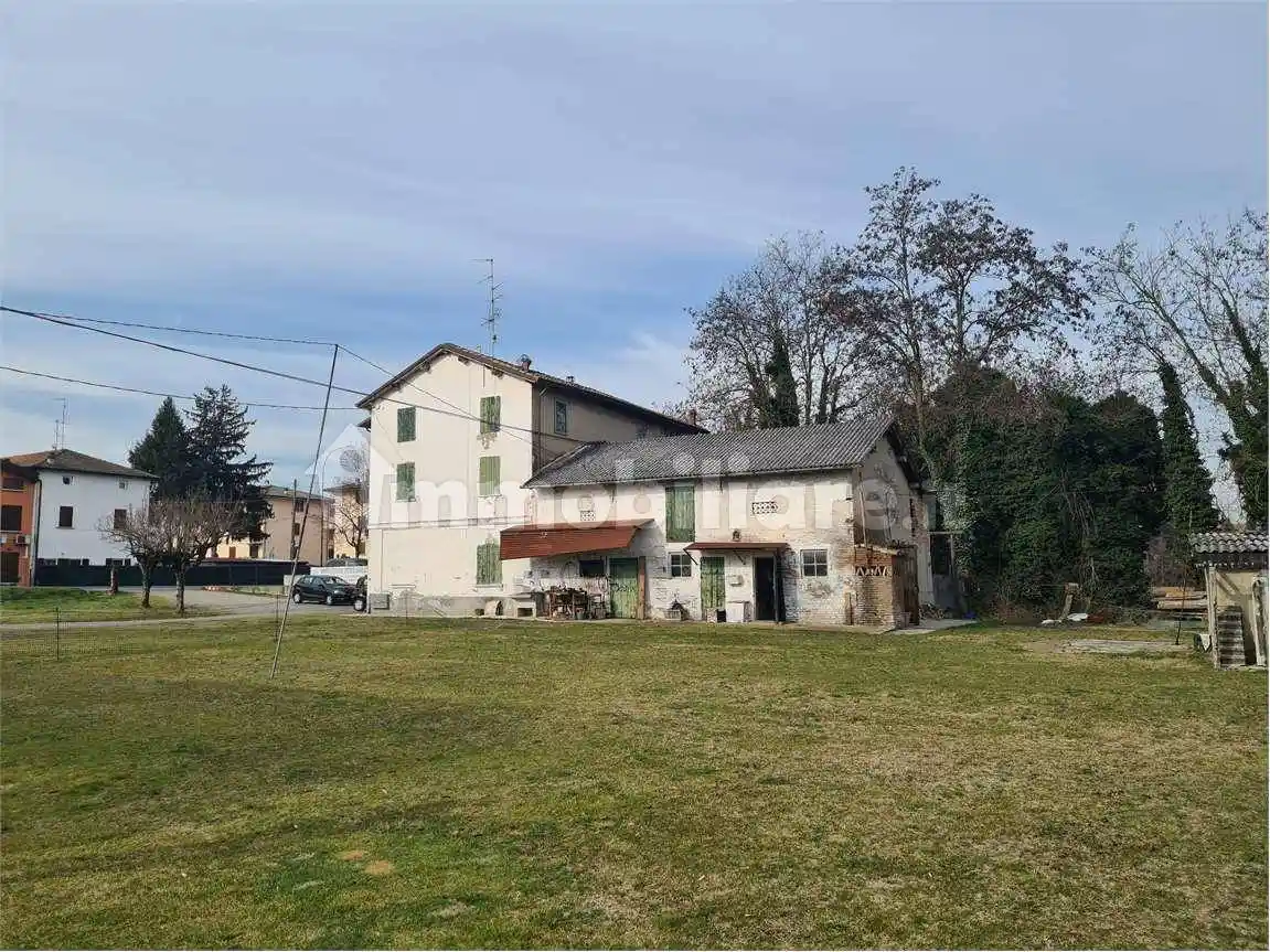 Villa in vendita a Reggio Emilia