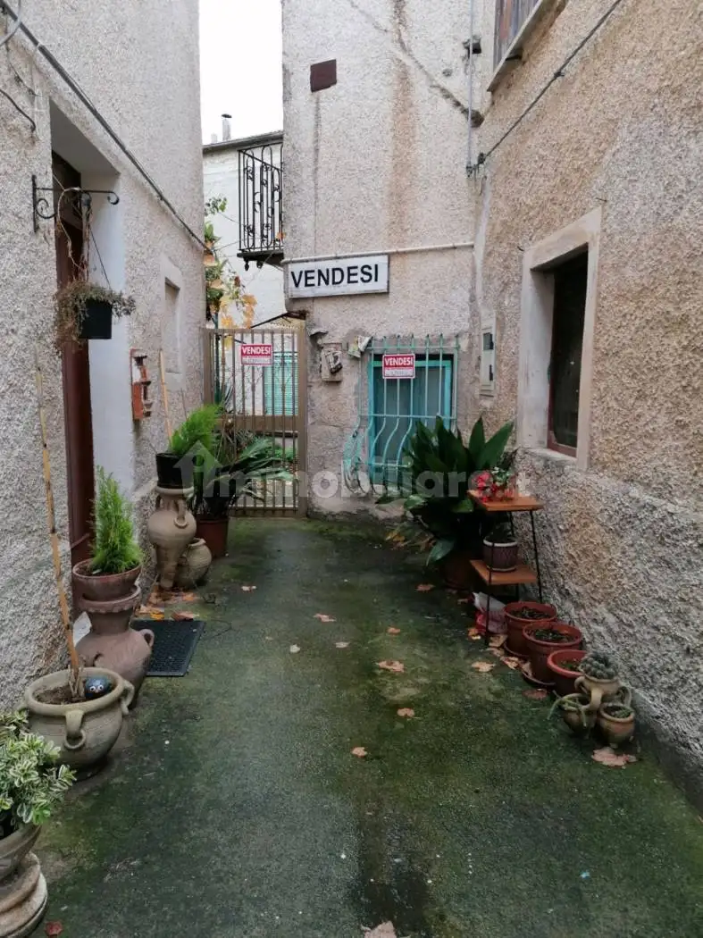 Villa in vendita a Atena Lucana