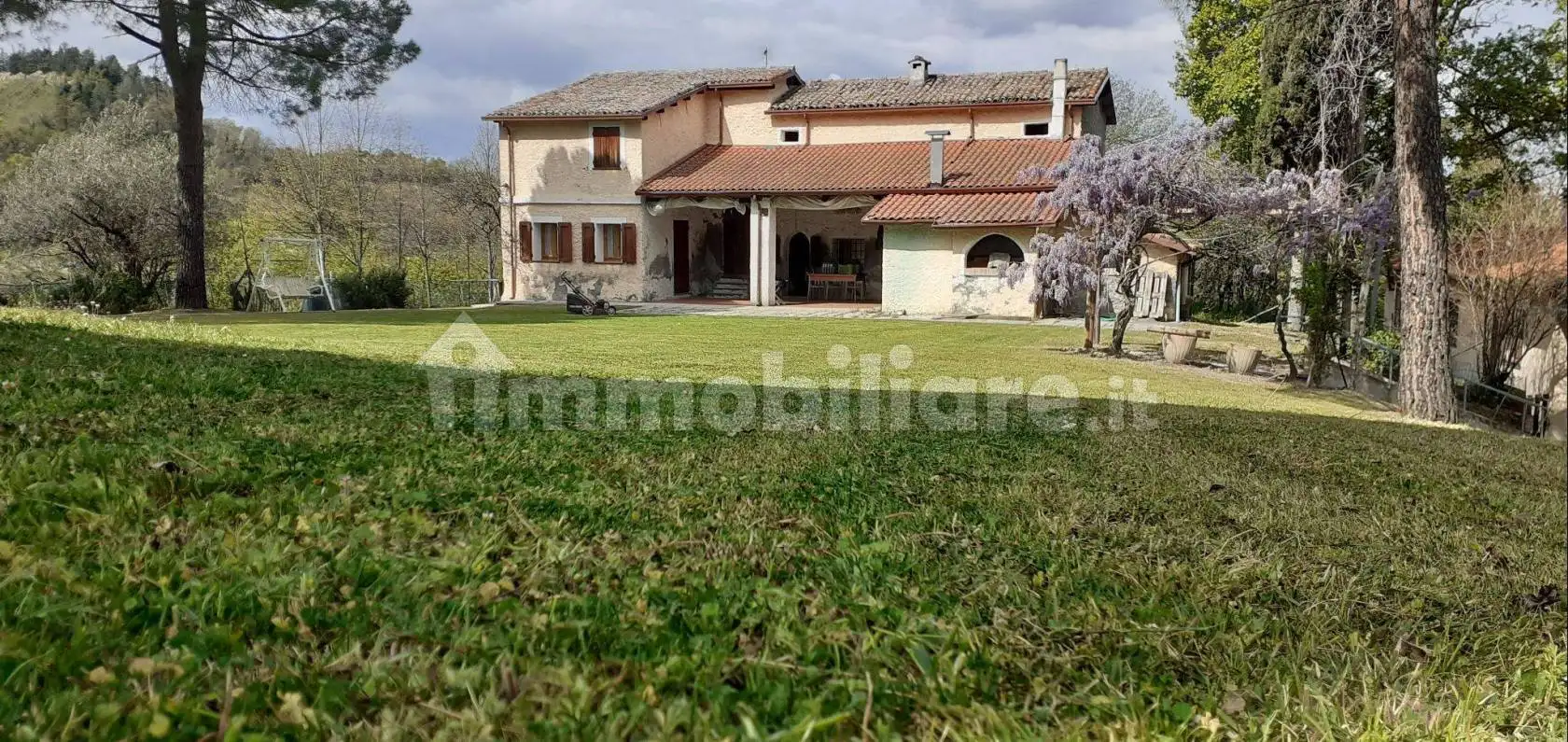 Rustico - Casale in vendita a Cesena