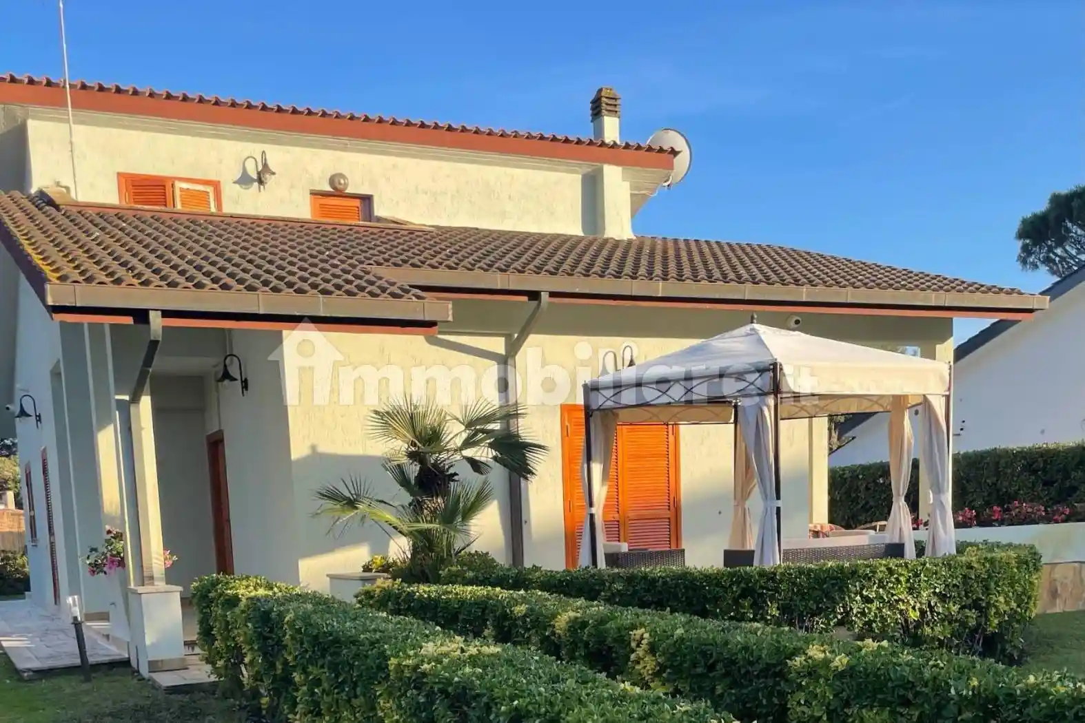 Villa in affitto a Fiumicino