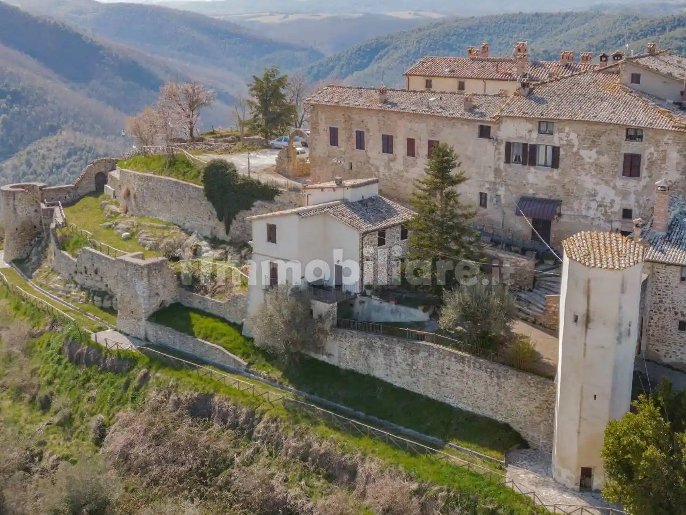 Casa indipendente in vendita a Marsciano
