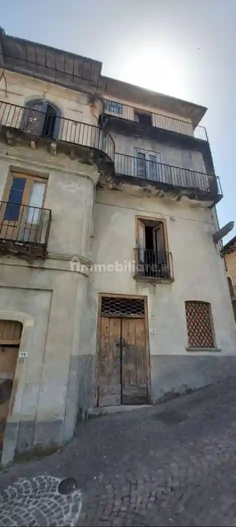 Palazzo - Edificio in Vendita - foto 4