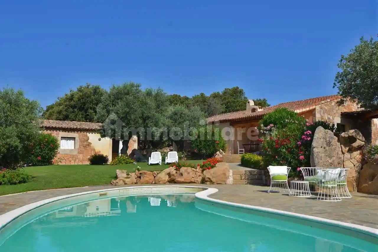 Villa in vendita a Arzachena