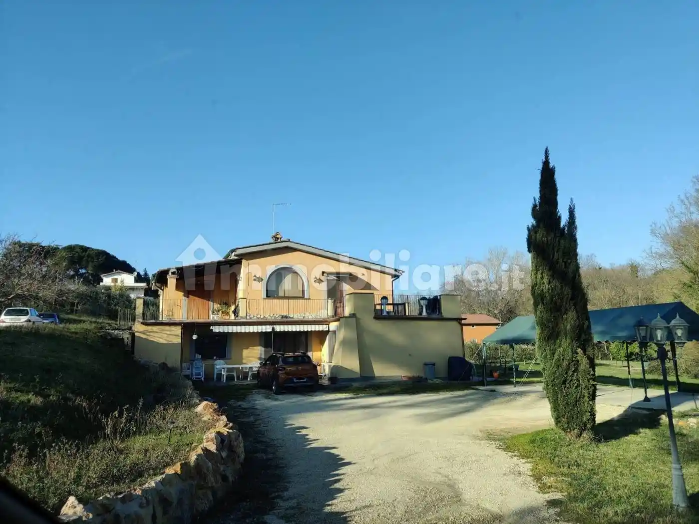 Villa in vendita a Manziana