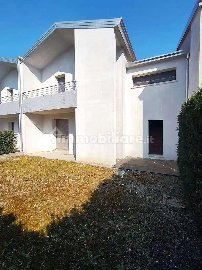 Villetta a schiera - foto 2