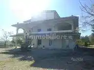 Villa in vendita a Montenero di Bisaccia