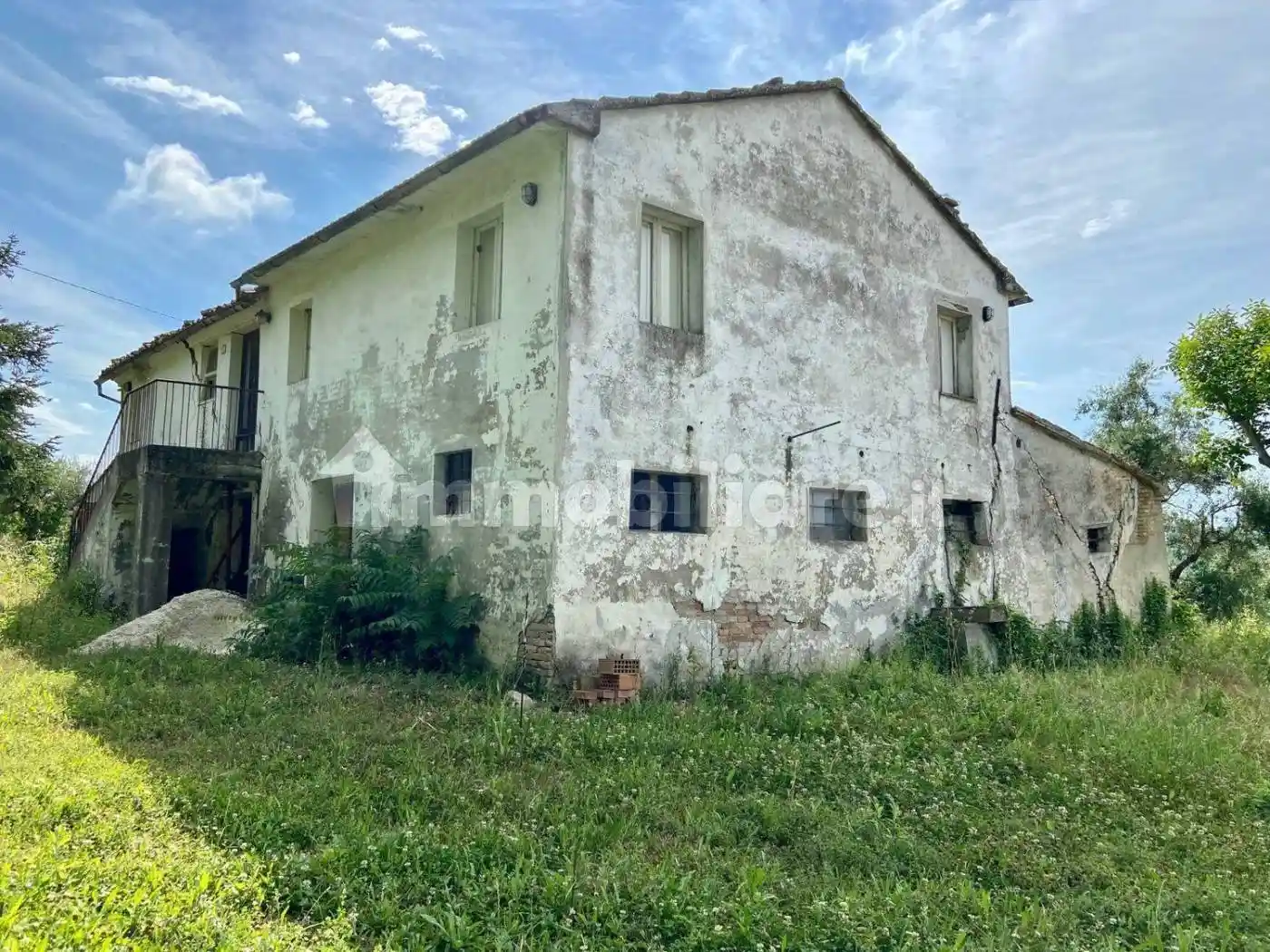 Rustico - Casale in vendita a Belvedere Ostrense