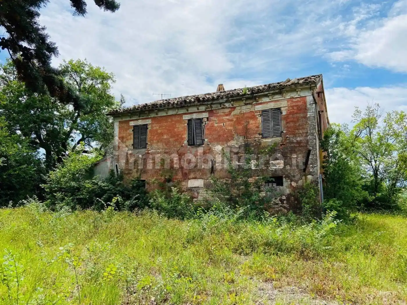 Rustico - Casale in vendita a Belvedere Ostrense