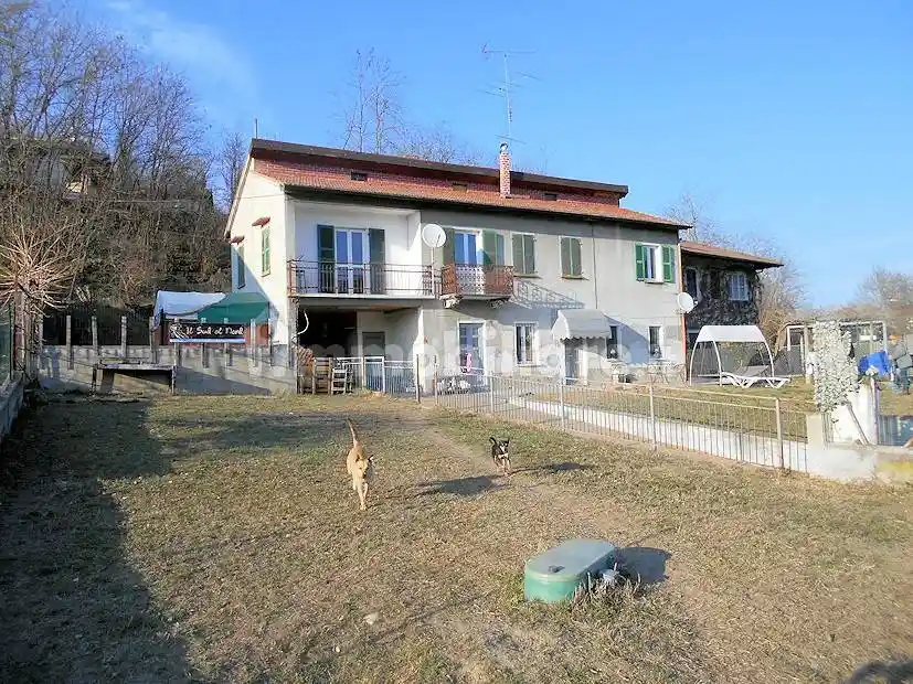 Rustico - Casale in vendita a Cerrina Monferrato