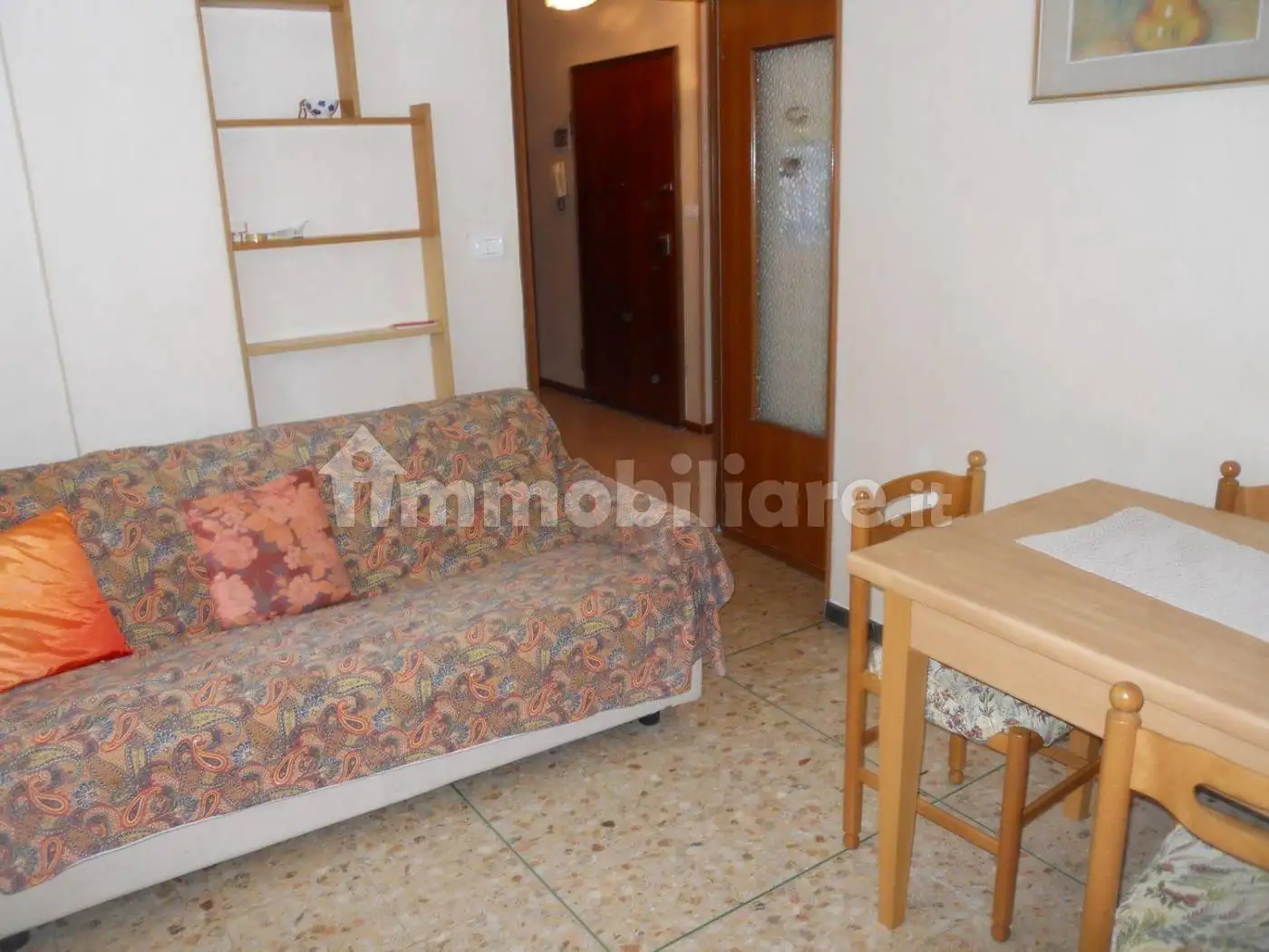 Appartamento in affitto a Albisola Superiore