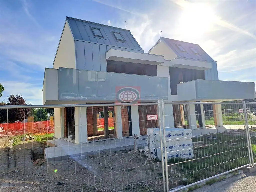 Villa in vendita a Cesena